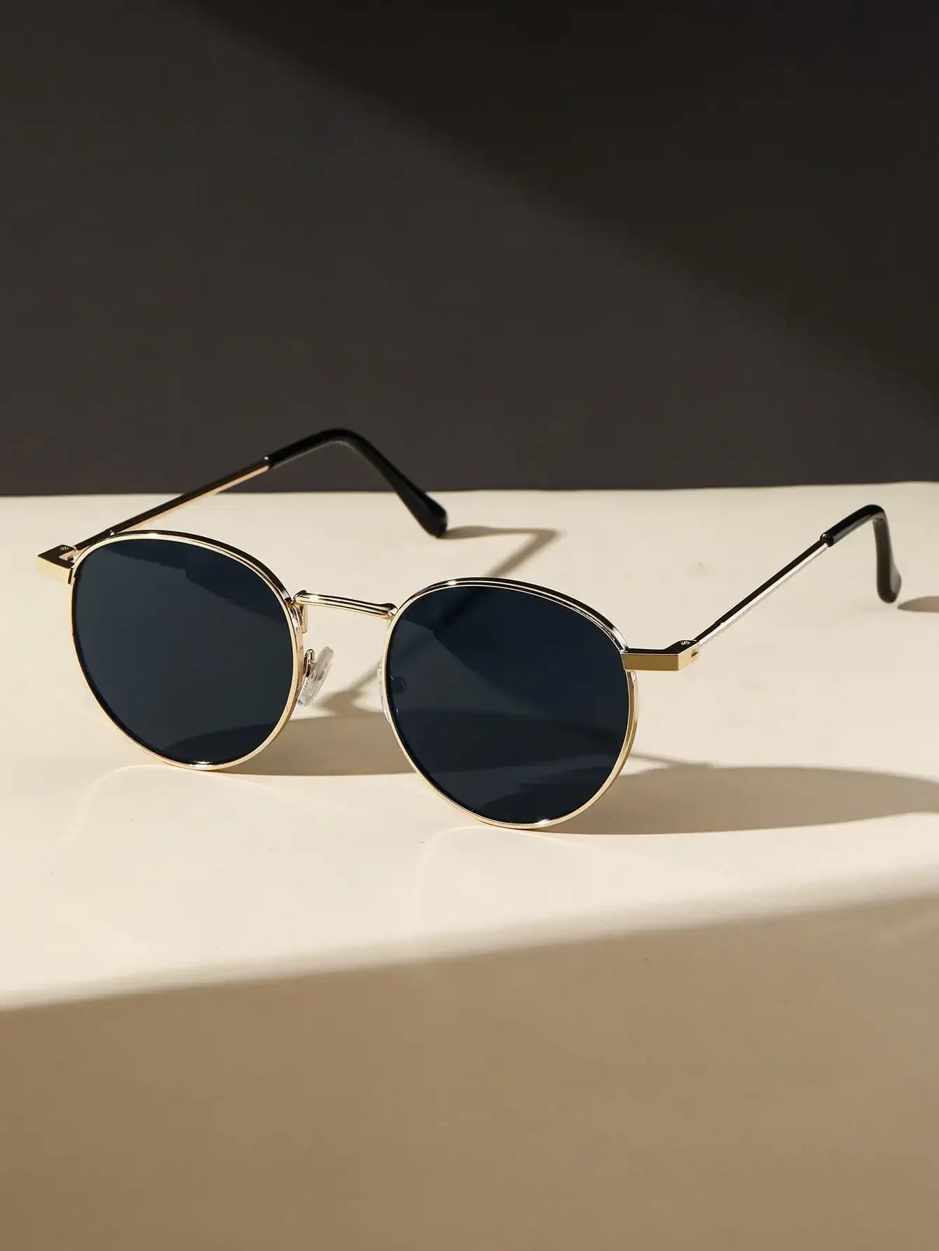 Vintage Round Sunglasses